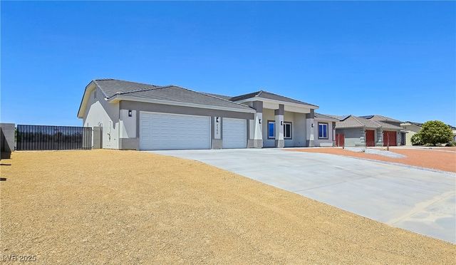 2110 South Manzanita Drive, Pahrump, NV 89048