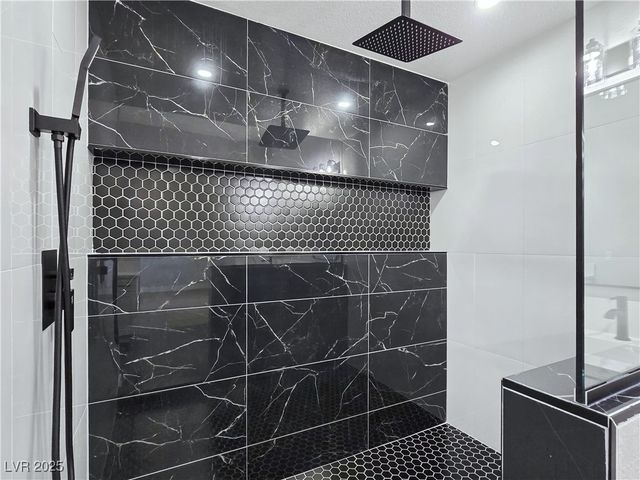 2110 South Manzanita Drive, Pahrump, NV 89048