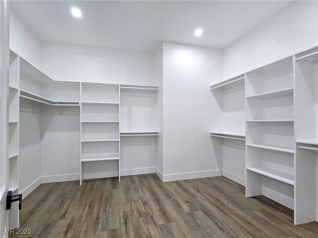 2110 South Manzanita Drive, Pahrump, NV 89048