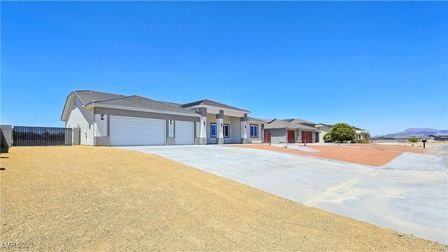 2110 South Manzanita Drive, Pahrump, NV 89048