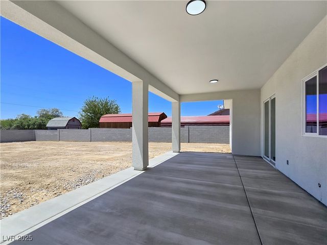 2110 South Manzanita Drive, Pahrump, NV 89048