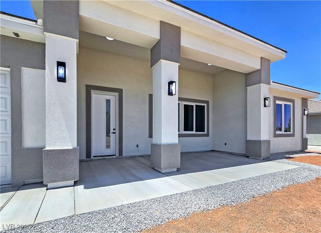 2110 South Manzanita Drive, Pahrump, NV 89048