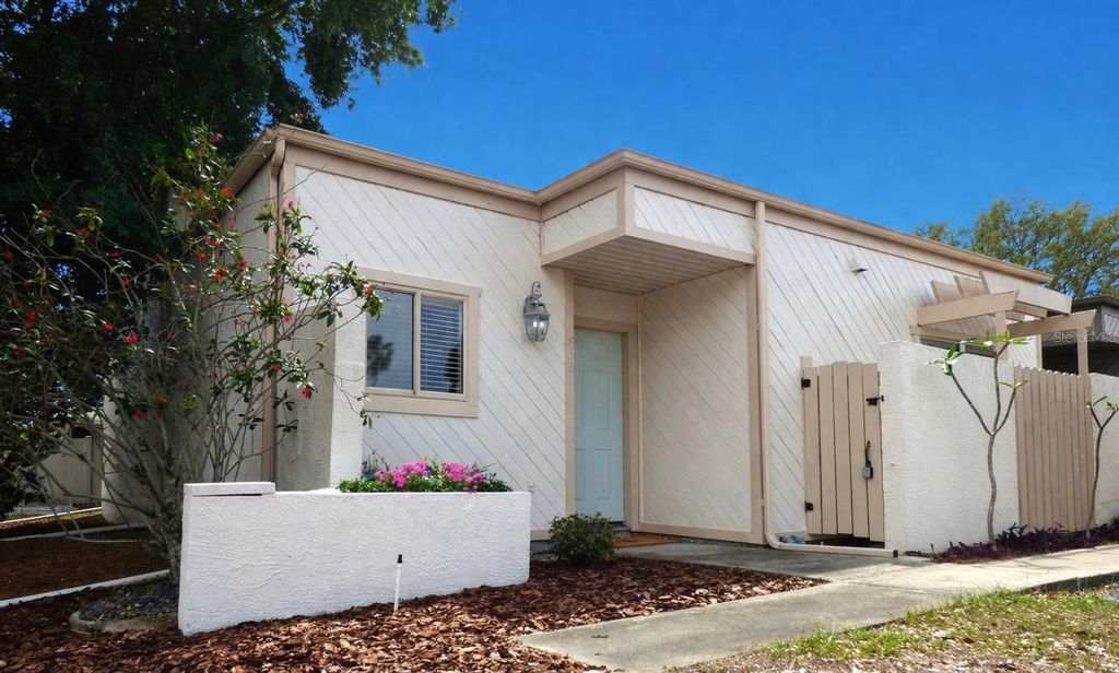 4326 FERN GLEN ST, Holiday, FL 34691