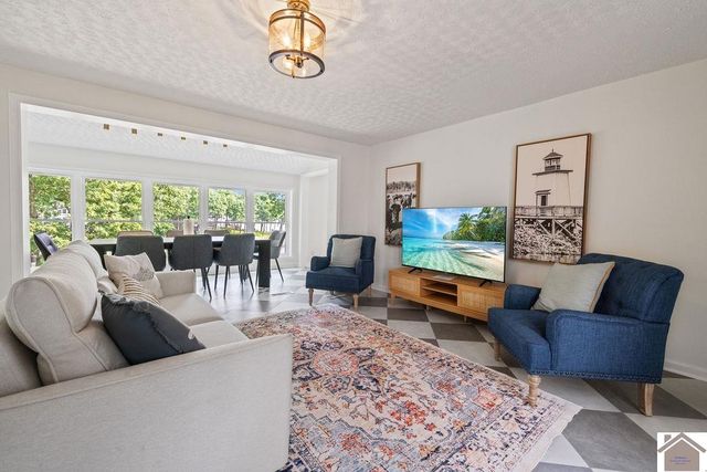 245 Castles Drive, Gilbertsville, KY 42044