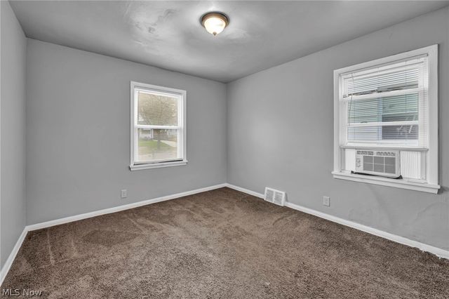 4310 E 162nd Street, Cleveland, OH 44128