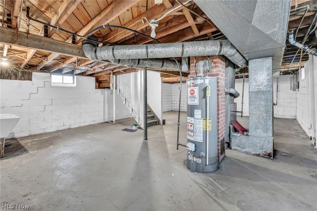 4310 E 162nd Street, Cleveland, OH 44128