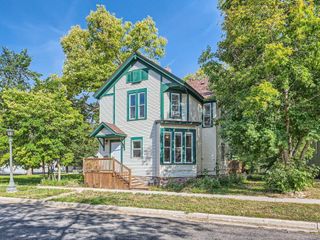 431 Goodhue Street, Saint Paul, MN 55102