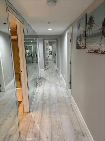 1230 E Ocean 103, Long Beach, CA 90802