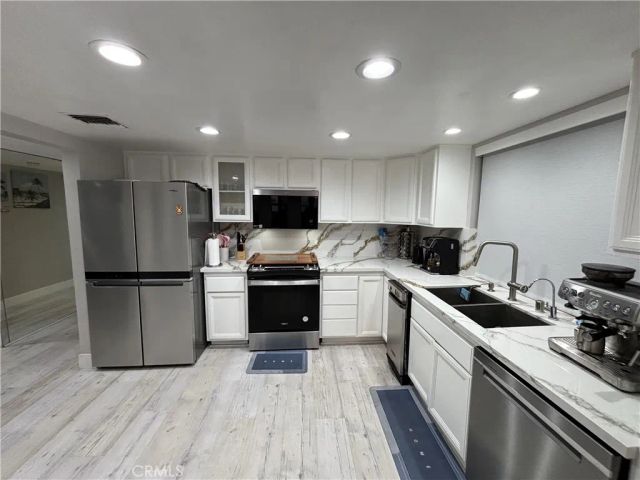 1230 E Ocean 103, Long Beach, CA 90802