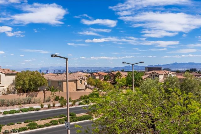 564 Ivy Spring Street, Las Vegas, NV 89138