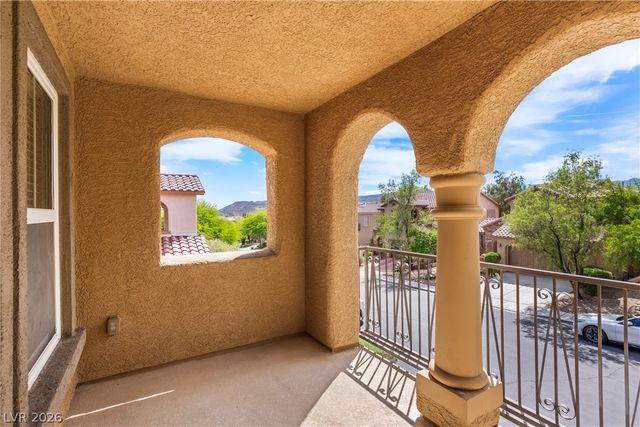 564 Ivy Spring Street, Las Vegas, NV 89138