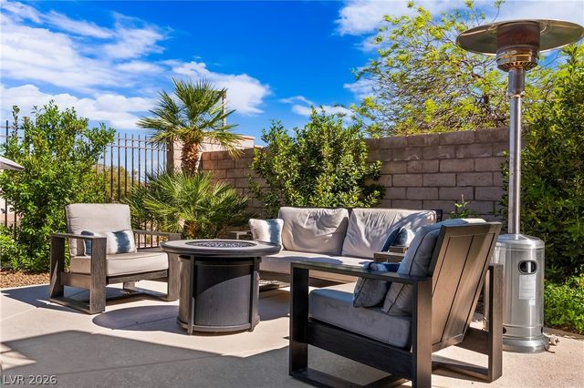 564 Ivy Spring Street, Las Vegas, NV 89138