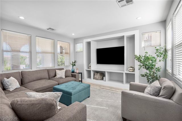 564 Ivy Spring Street, Las Vegas, NV 89138