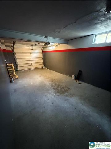 1524 Bushkill Street, Wilson Boro, PA 18042