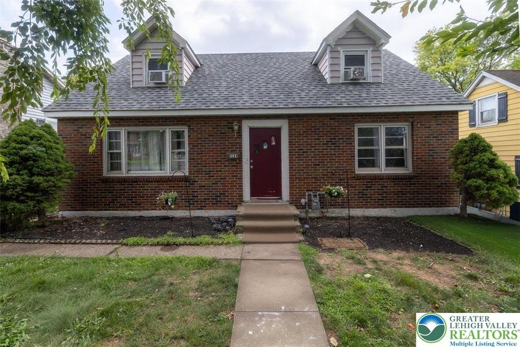 1524 Bushkill Street, Wilson Boro, PA 18042