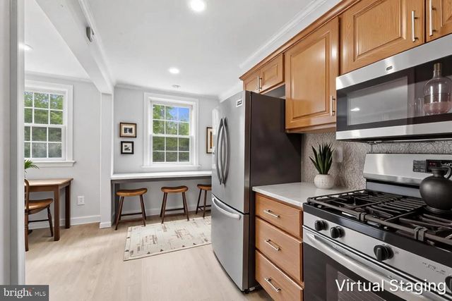 605 CRESCENT DR, Glenolden, PA 19036