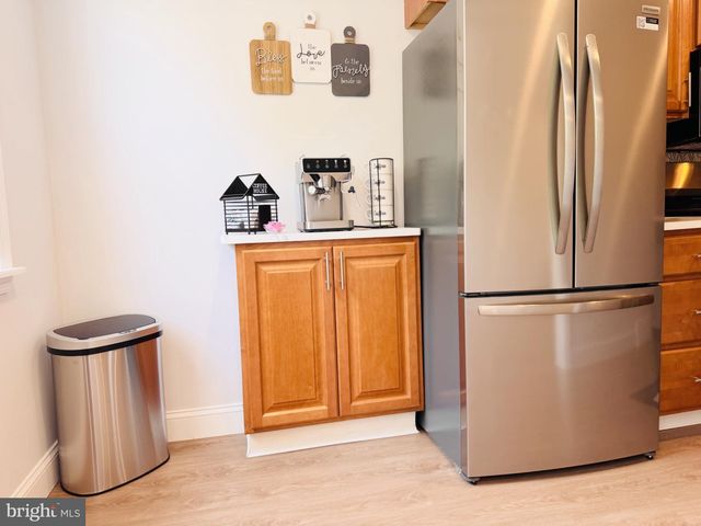 605 CRESCENT DR, Glenolden, PA 19036