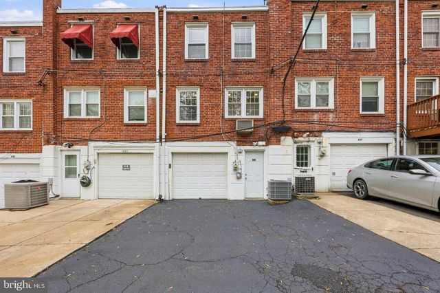 605 CRESCENT DR, Glenolden, PA 19036