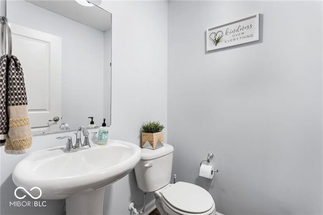 5867 Solomon Harmon Way, Whitestown, IN 46075