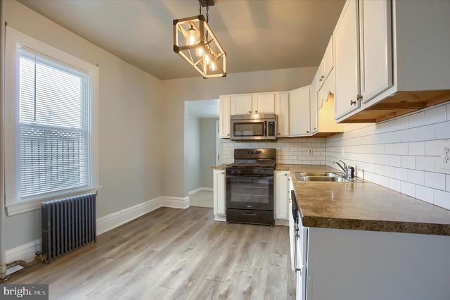 211 S ENOLA DR, Enola, PA 17025