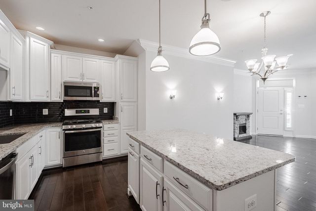 23654 HOPEWELL MANOR TER, Ashburn, VA 20148