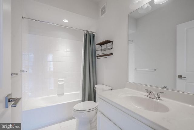 23654 HOPEWELL MANOR TER, Ashburn, VA 20148