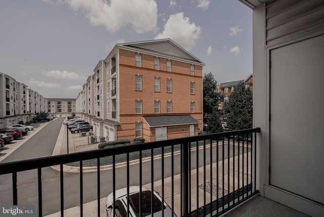 23654 HOPEWELL MANOR TER, Ashburn, VA 20148