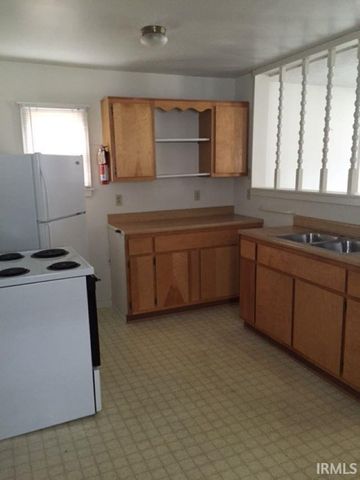 827 W 1st Street, Bloomington, IN 47403
