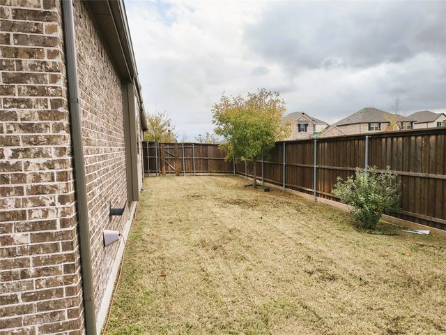 1616 Silla Drive, Little Elm, TX 75068