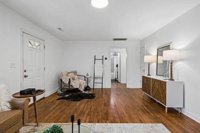 404 DuPont Ave, Madison, TN 37115