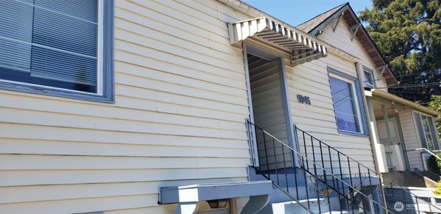 1345 Elizabeth Avenue, Bremerton, WA 98337