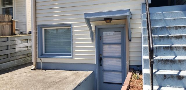 1345 Elizabeth Avenue, Bremerton, WA 98337