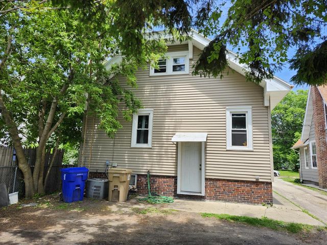 1821 61st STREET, Kenosha, WI 53143
