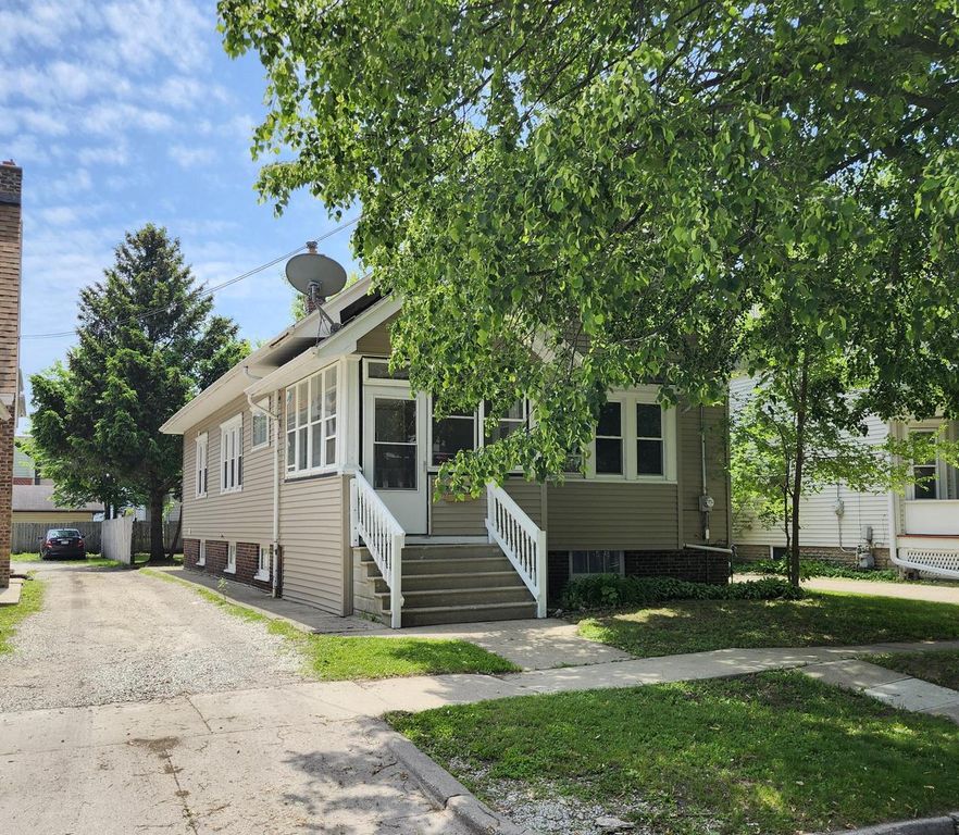 1821 61st STREET, Kenosha, WI 53143