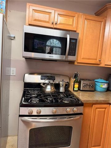 1436 Orchard Park Drive, Stone Mountain, GA 30083