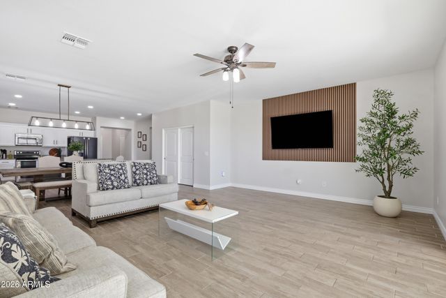 4793 E FIRE OPAL Lane, San Tan Valley, AZ 85143