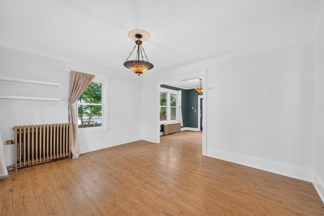 913 E 39th Street, Minneapolis, MN 55407