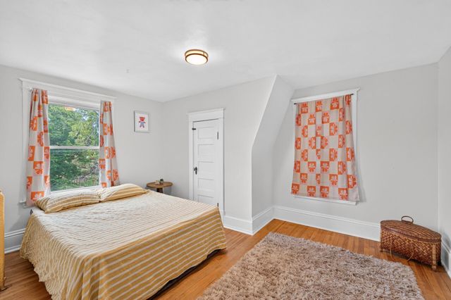913 E 39th Street, Minneapolis, MN 55407