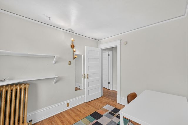 913 E 39th Street, Minneapolis, MN 55407