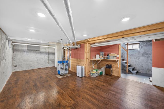 913 E 39th Street, Minneapolis, MN 55407