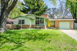 2099 Russell Road, St. Joseph Twp, MI 49022