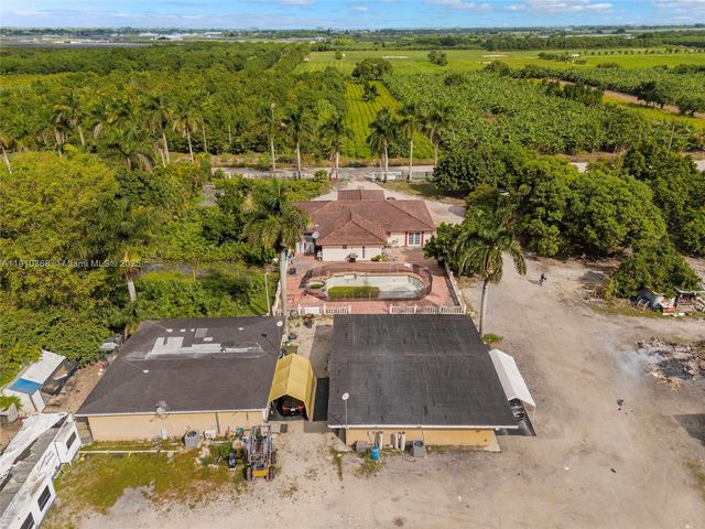 18890 SW 184th St, Miami, FL 33187