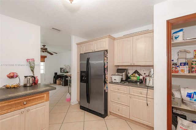 18890 SW 184th St, Miami, FL 33187