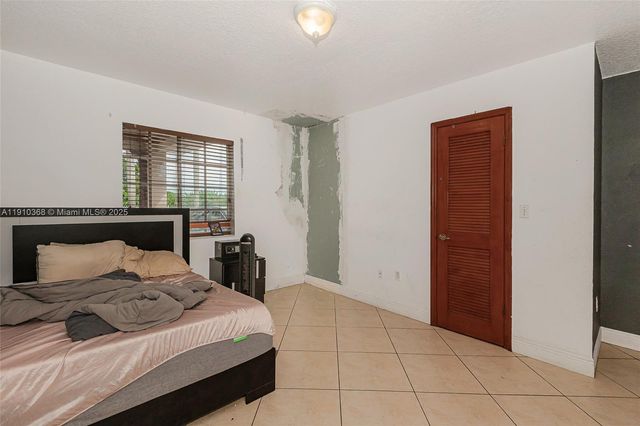 18890 SW 184th St, Miami, FL 33187