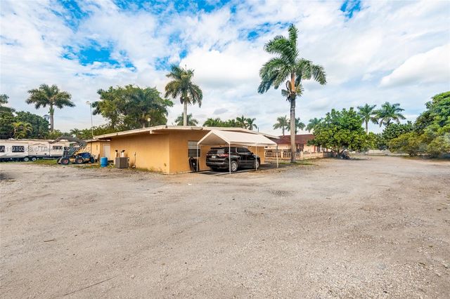 18890 SW 184th St, Miami, FL 33187