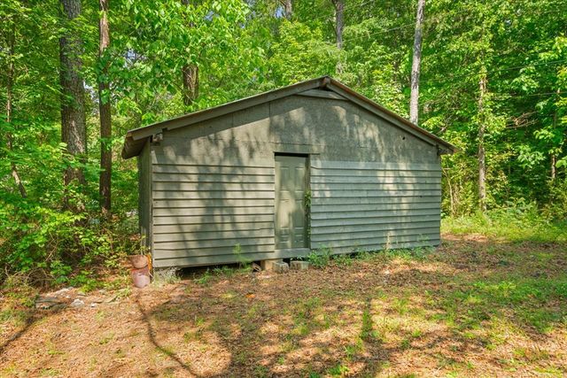 275 Loudermilk Road, Chatsworth, GA 30705