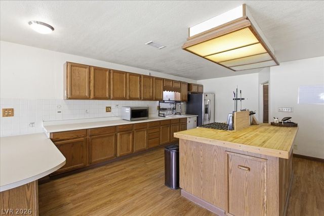 4075 Pepe Circle, Las Vegas, NV 89121