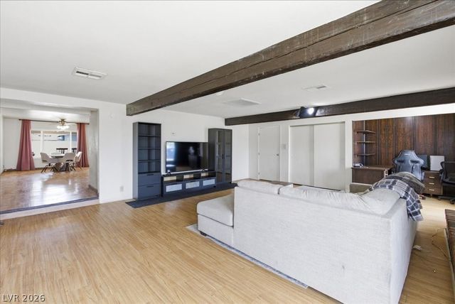 4075 Pepe Circle, Las Vegas, NV 89121