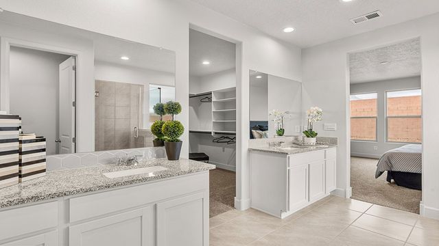 3307 Los Feliz, Santa Fe, NM 87507