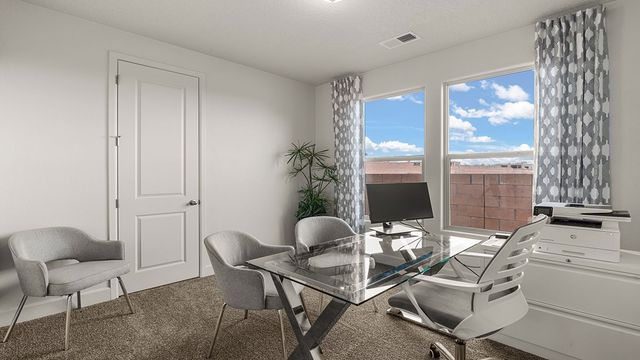 3307 Los Feliz, Santa Fe, NM 87507